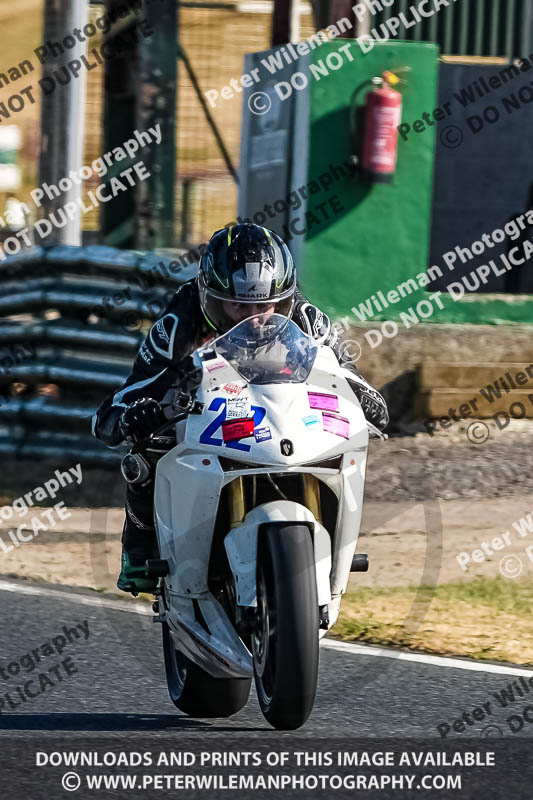 enduro digital images;event digital images;eventdigitalimages;mallory park;mallory park photographs;mallory park trackday;mallory park trackday photographs;no limits trackdays;peter wileman photography;racing digital images;trackday digital images;trackday photos